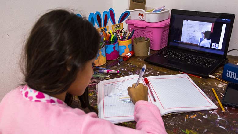 Clases: "La Tecnología Y La Educación En Tiempos De Pandemia".